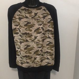 BLACK SWEATSHIRT WITH CAMOUFLAGE SHEER BACK